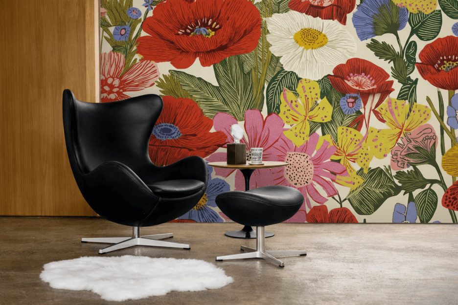 Vibrant Floral Tapestry
