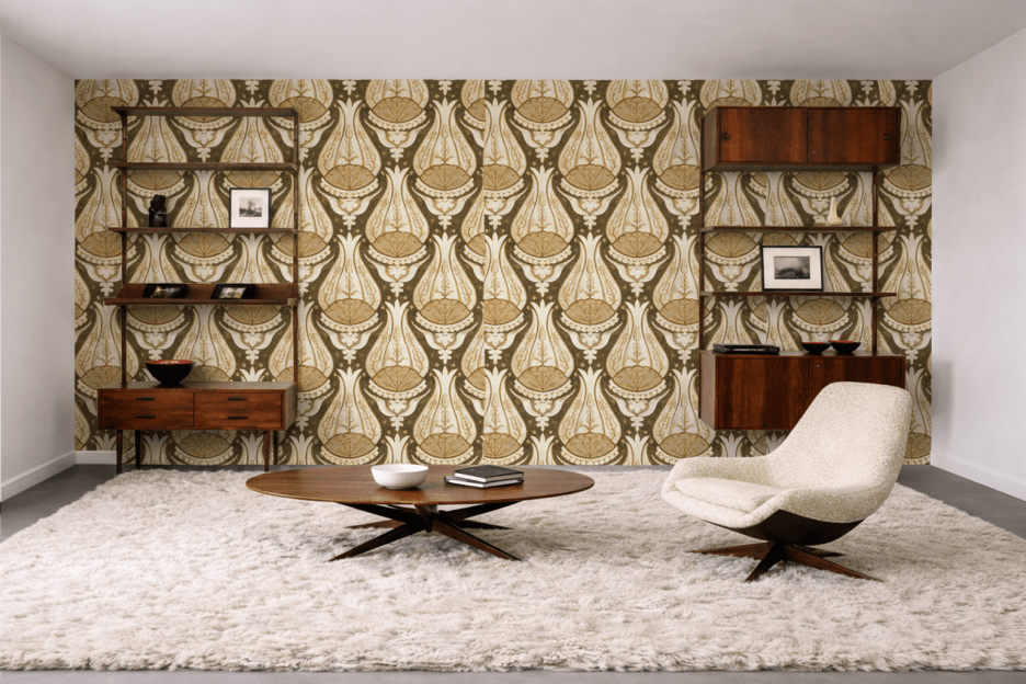 Quartz Petal Display